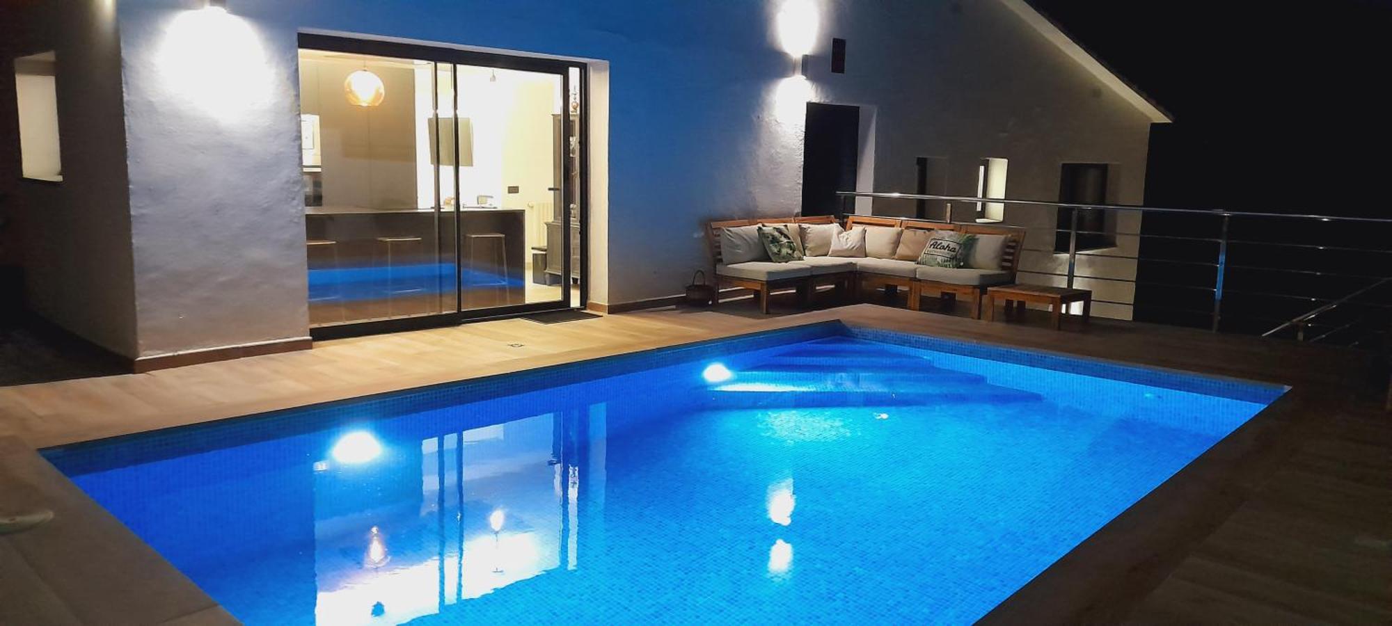 Villa Avril Piscina Privada Y Amplias Terrazas 올리벨라 외부 사진