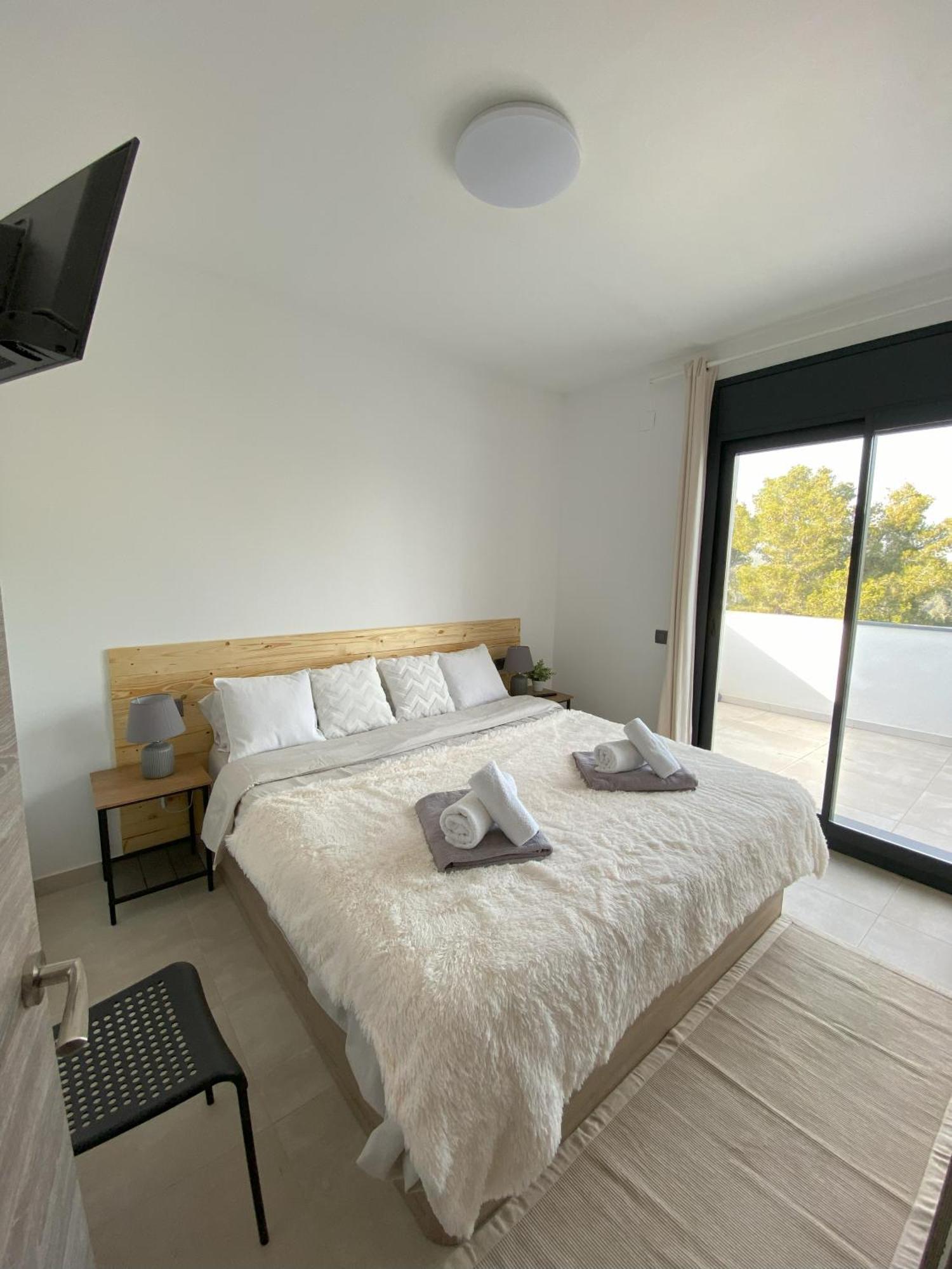 Villa Avril Piscina Privada Y Amplias Terrazas 올리벨라 외부 사진