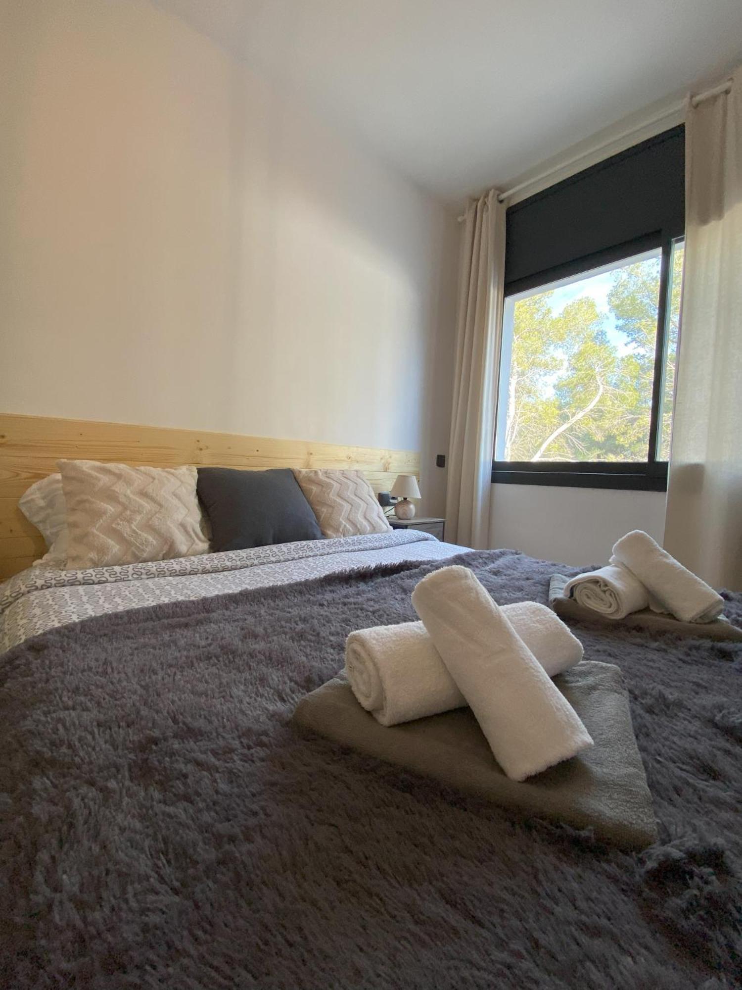 Villa Avril Piscina Privada Y Amplias Terrazas 올리벨라 외부 사진